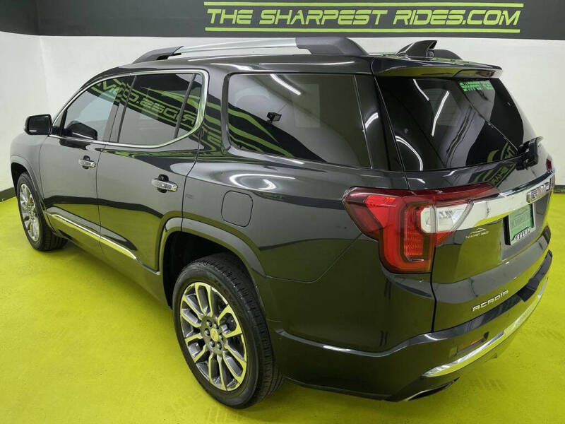 2020 GMC Acadia Denali