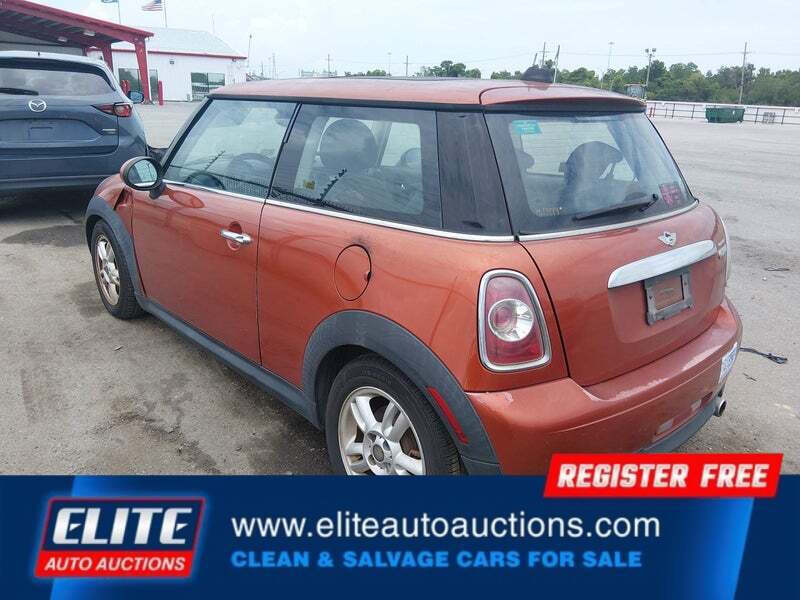 2013 MINI Hardtop Cooper