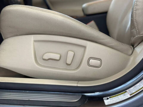2014 Nissan Maxima