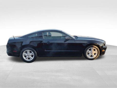 2014 Ford Mustang V6