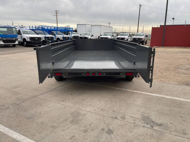 2025 PJ Trailers DL