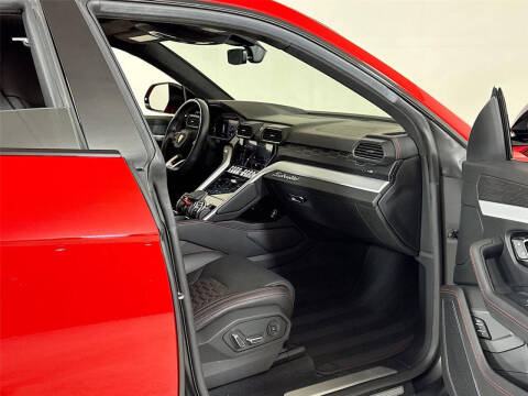 2020 Lamborghini Urus