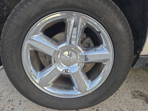 2012 Chevrolet Avalanche LTZ