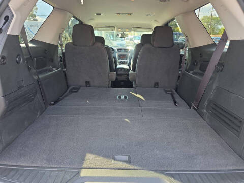 2015 GMC Acadia SLE-2