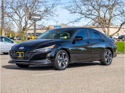 2023 Hyundai Elantra