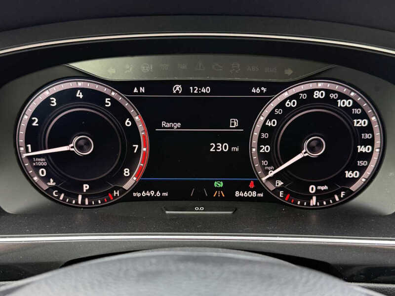 2018 Volkswagen Tiguan 2.0T SEL Premium