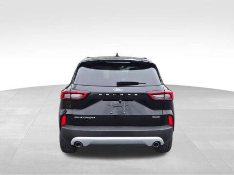 2023 Ford Escape Platinum