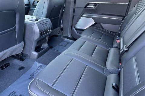 2025 GMC Sierra EV Denali