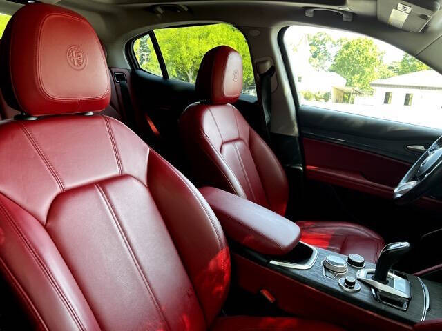 2021 Alfa Romeo Stelvio Sprint