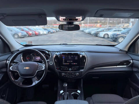 2020 Chevrolet Traverse LT Cloth