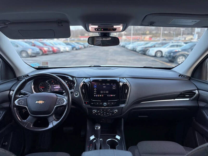 2020 Chevrolet Traverse LT Cloth