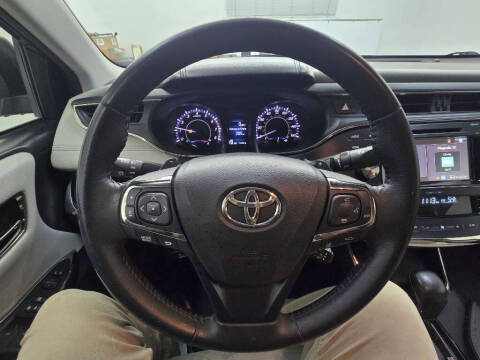 2017 Toyota Avalon XLE