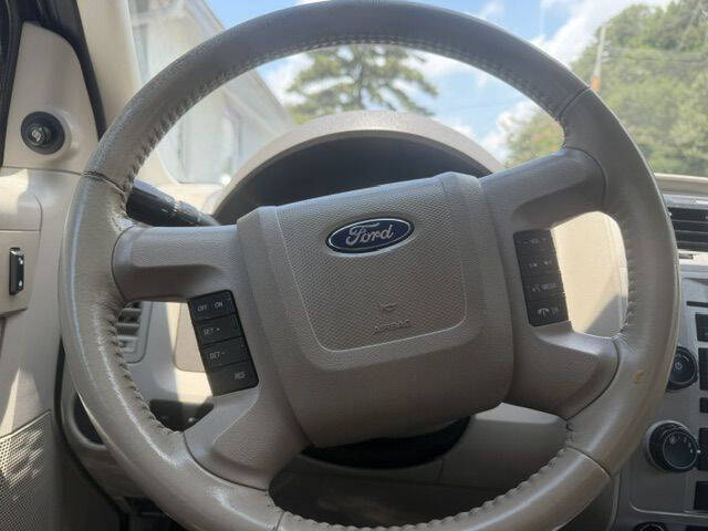 2011 Ford Escape XLT