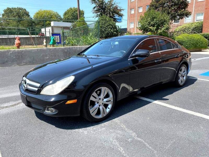 2009 Mercedes-Benz CLS for sale at Dealmakers Auto Sales in Lithia Springs GA