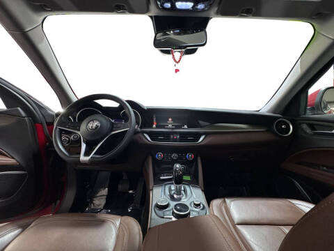2019 Alfa Romeo Stelvio Ti