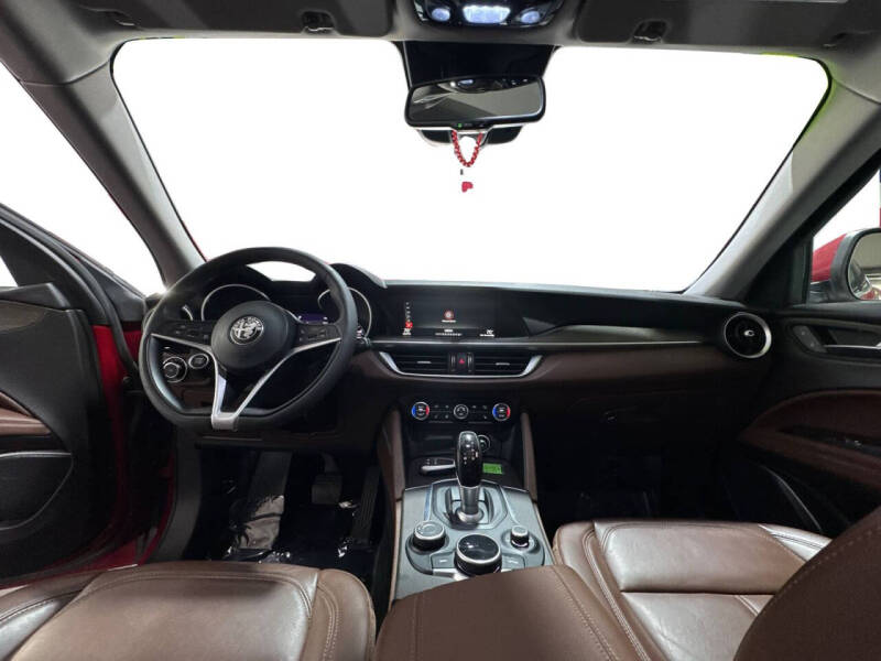 2019 Alfa Romeo Stelvio Ti