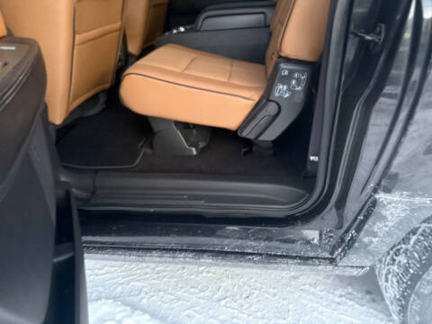 2011 Lincoln Navigator L