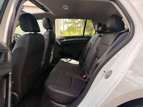 2020 Volkswagen Golf TSI