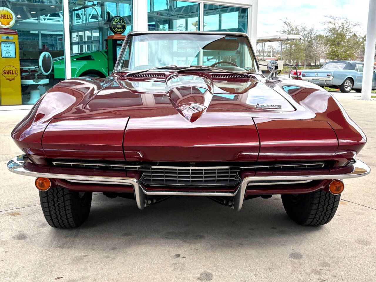 1966 Chevrolet Corvette 4