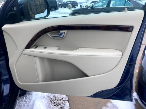 2013 Volvo XC70 T6 Platinum