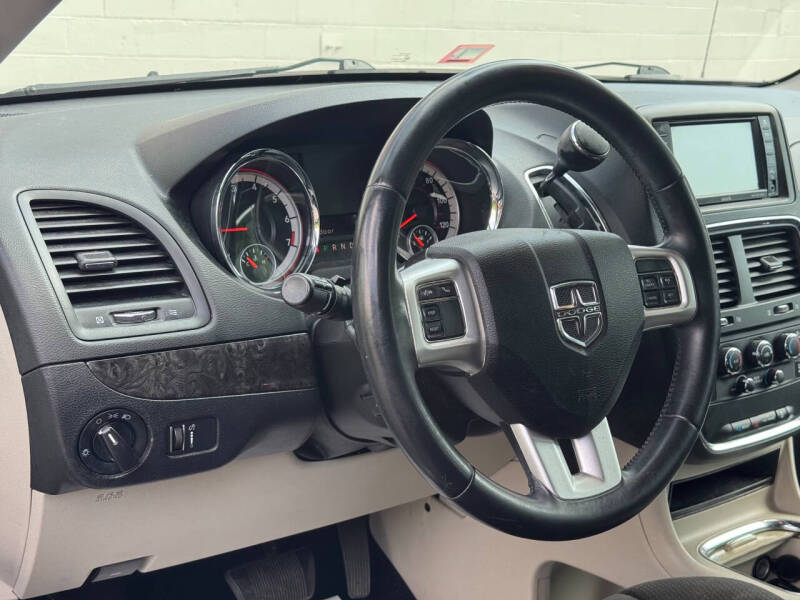 2014 Dodge Grand Caravan SXT