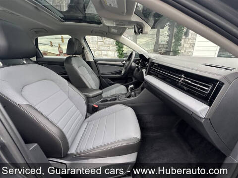 2025 Volkswagen Jetta SE