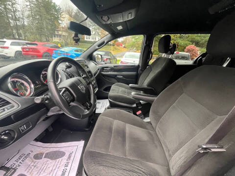 2015 Dodge Grand Caravan SE