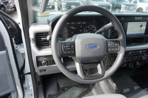 2025 Ford F-350 Super Duty XL