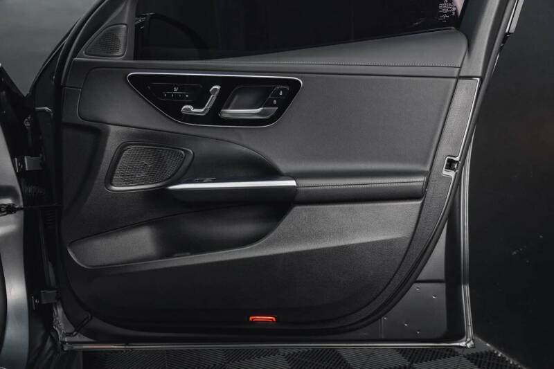 2022 Mercedes-Benz C-Class C 300