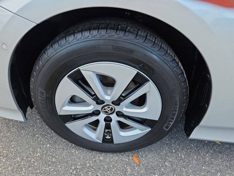 2018 Toyota Prius Two