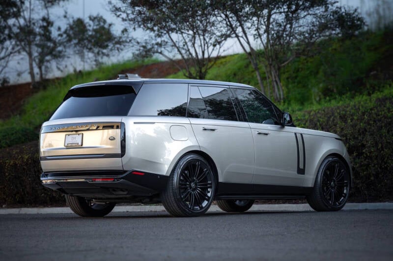 2023 Land Rover Range Rover SE photo 63