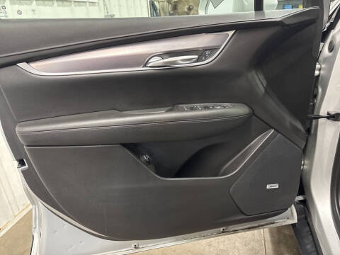 2020 Cadillac XT5 Luxury