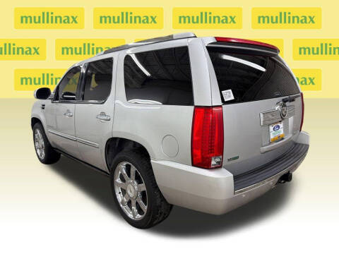 2011 Cadillac Escalade Premium