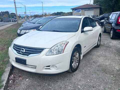 2010 Nissan Altima Hybrid for sale at OnPoint Auto Sales LLC in Plaistow NH