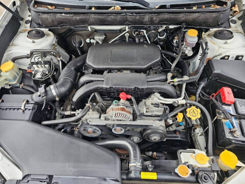 2010 Subaru Outback 2.5i Premium