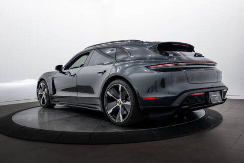 2024 Porsche Taycan GTS Sport Turismo