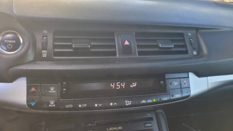 2011 Lexus CT 200h Premium