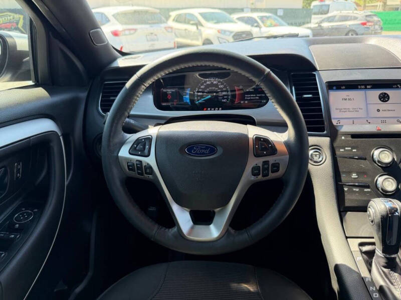 2019 Ford Taurus SEL