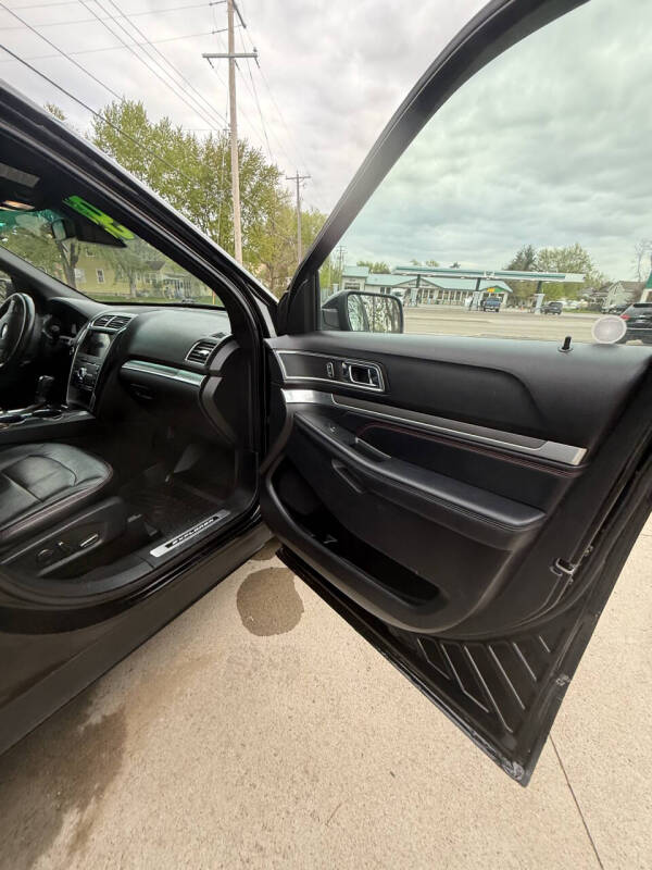 2018 Ford Explorer Sport