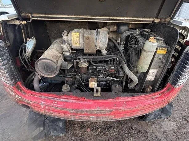 2000 TAKEUCHI TB145