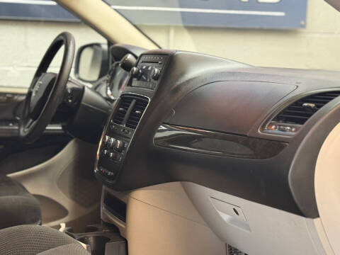 2017 Dodge Grand Caravan SE Plus