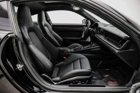 2026 Porsche 911 Carrera 4 GTS