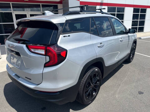 2022 GMC Terrain SLE
