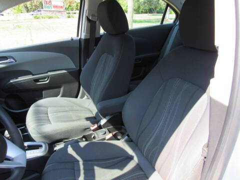 2017 Chevrolet Sonic LT Auto