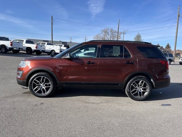 2016 Ford Explorer Sport