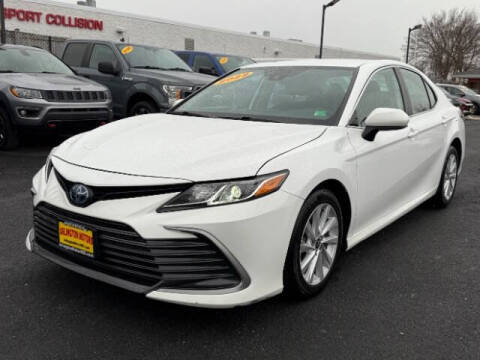 2022 Toyota Camry for sale at Arlington Motors of Maryland in Suitland MD