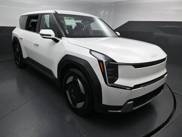 2024 Kia EV9 Light