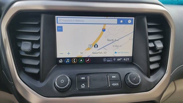 2023 GMC Acadia Denali