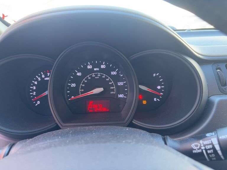 2012 Kia Rio 5-Door EX