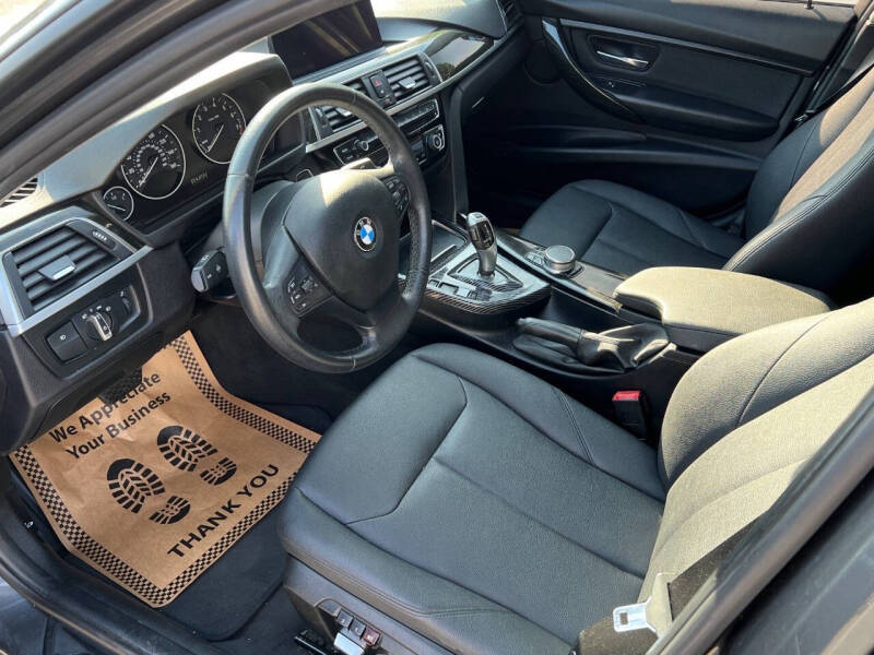 2018 BMW 3 Series 320i xDrive